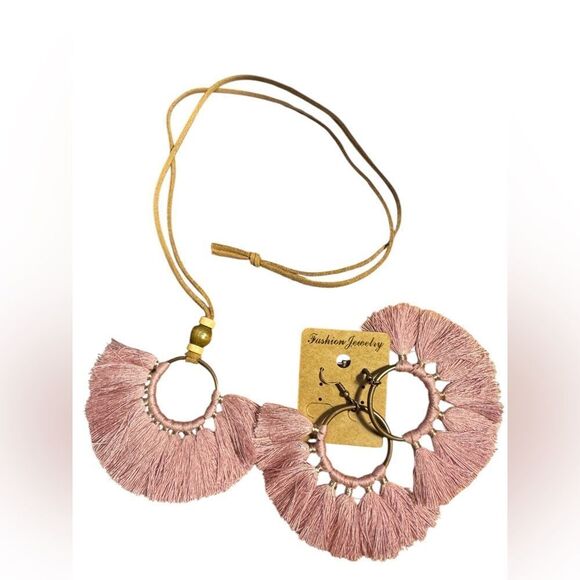 Fashion Jewelry Pink Tassel Necklace - Picture 1 of 2